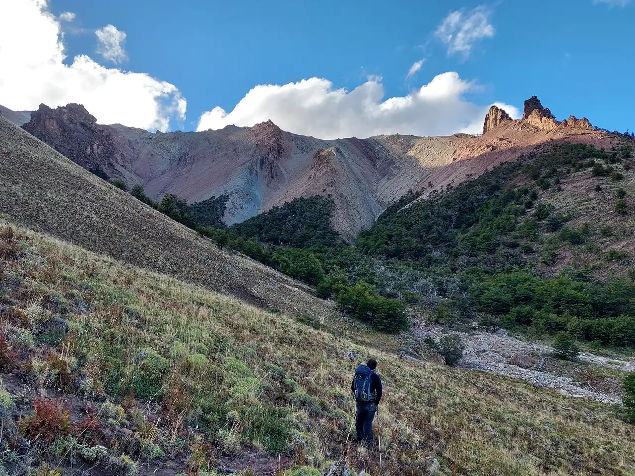 Pliegue-Cerro-Las-Lajas-03
